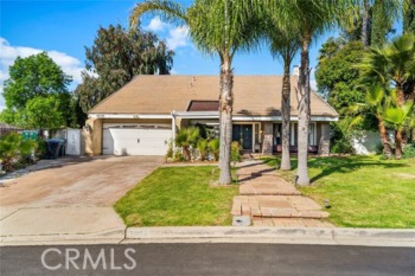 30156 La Primavera Street Photo