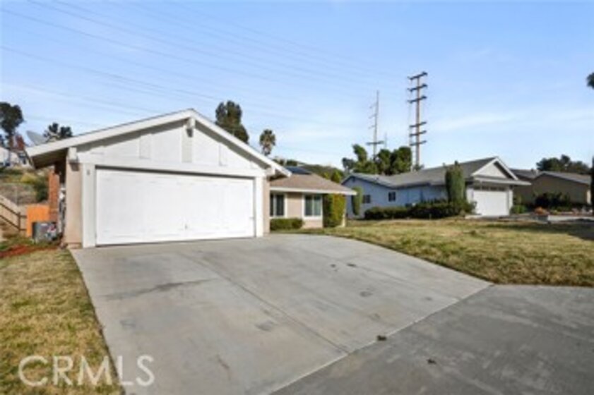 29700 Mira Loma Drive Photo